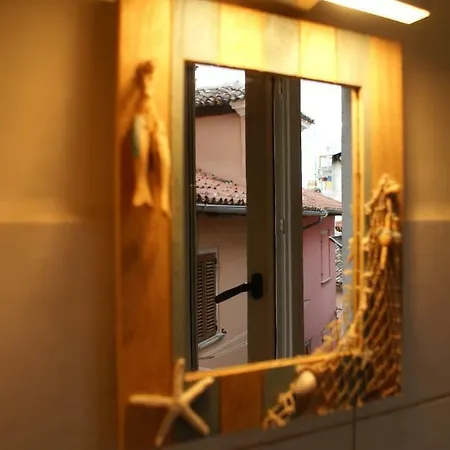 Superb Townhouse Montalbano רוביני