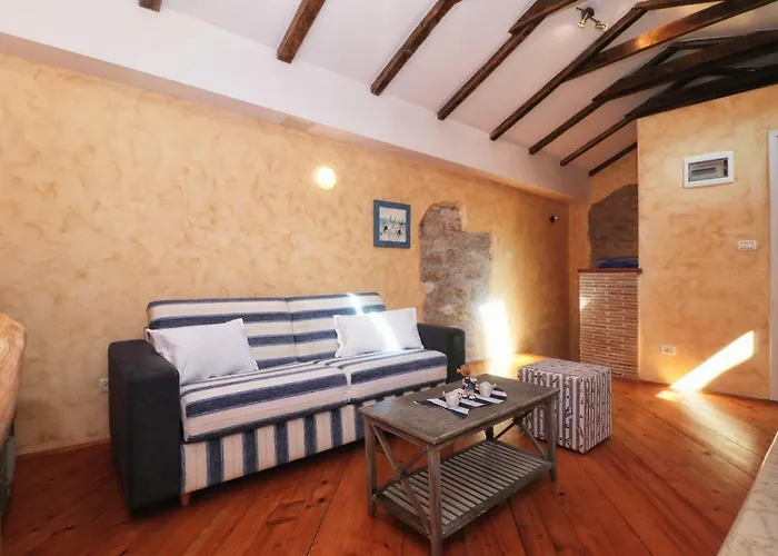 Apartament Superb Townhouse Montalbano Rovinj